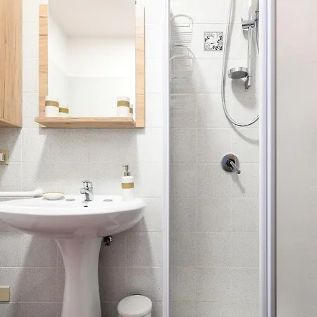 Prato - Girasole Apartment *