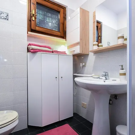 Prato - Girasole Appartement